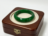 Chinese Green Jade Bracelet Smooth Round Bangle Jewelry