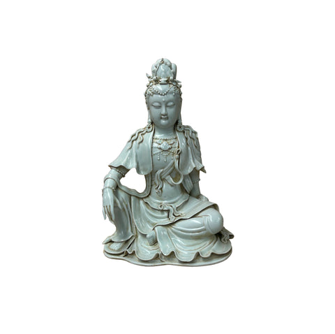 Chinese Handcrafted GuanYin Bodhisattva Tong Style Off White Porcelain Statue GB014S