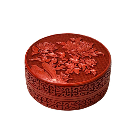 Handcrafted Vintage Chinese Red Lacquer Round Floral Accent Box GB129S