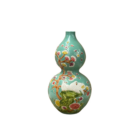 Chinese Celadon Green Crackle Ceramic Scenery Graphic Gourd Shape Vase GB142S