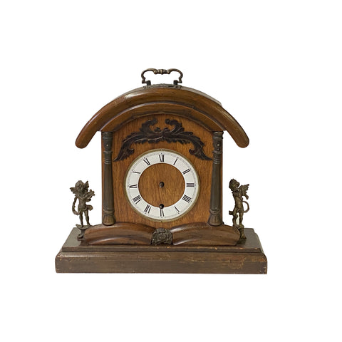 a vintage-table-top-clock-display-art