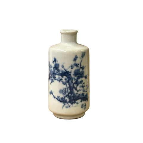 Small Blue White Handpaint Blossom Tree Scenery Graphic Porcelain Vase ws5048S