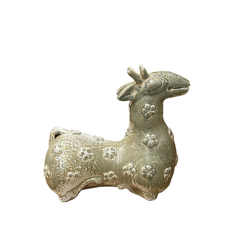 Vintage Celadon Floral Pattern Ceramic Ancient Chinese Style Art Figure ws5085S