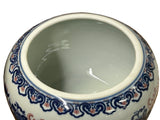 Chinese lidded porcelain box small