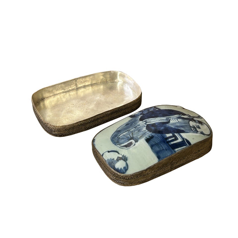 Chinese Old White Base Blue OldMan Graphic Porcelain Art Pewter Box ws3910S Chinese Old White Base Blue OldMan Graphic Porcelain Art Pewter Box ws3910S