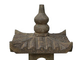 Rustic Gray Brown Temple Tower Top Pagoda Shape Garden Stone Lantern ws3650S