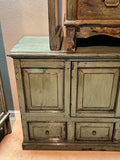 Distressed Gloss Gray 4 Doors Drawers Credenza Sideboard Console Cabinet ws4347S