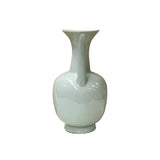 minimalistic Chinese jar