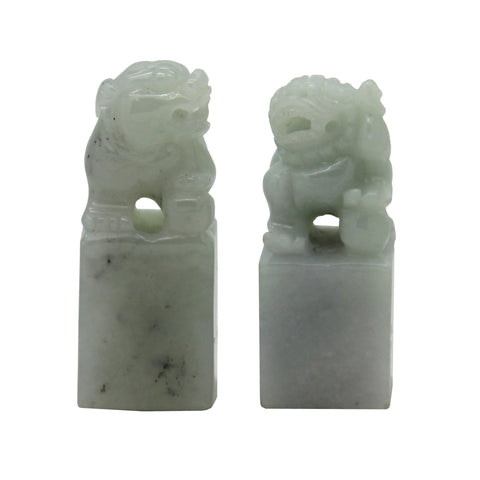 Detail Carved Natural Jade Pair Chinese Table Top Small Foo Dog Statue n470S
