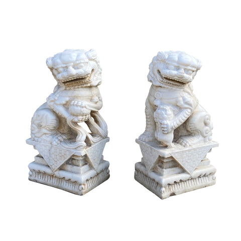 Chinese fengshui statue - oriental zen garden marble lions - Asian white marble lions statue