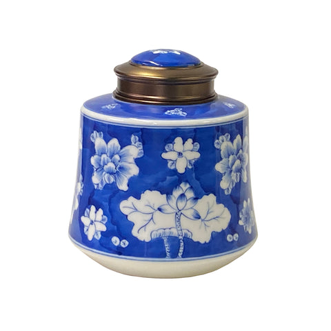 tealeaf container  - blue white porcelain urn - chinese porcelain container