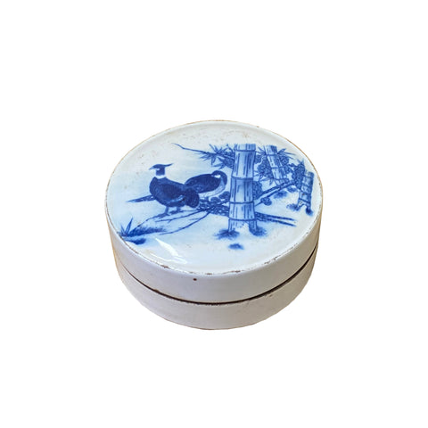 blue white porcelain box