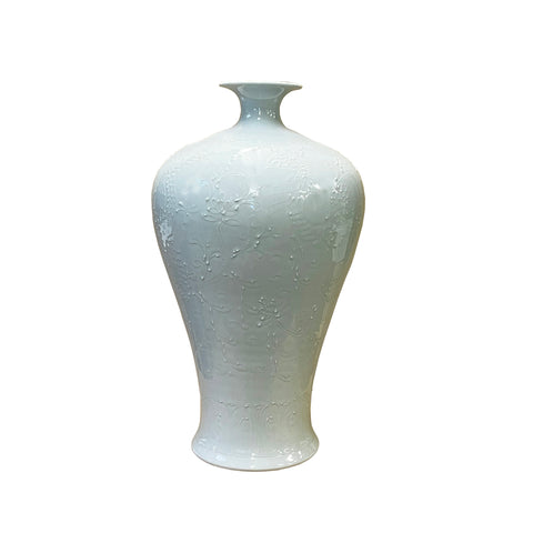 chinese off white porcelain art vase