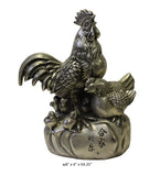 metal roster statue with litter chicken 