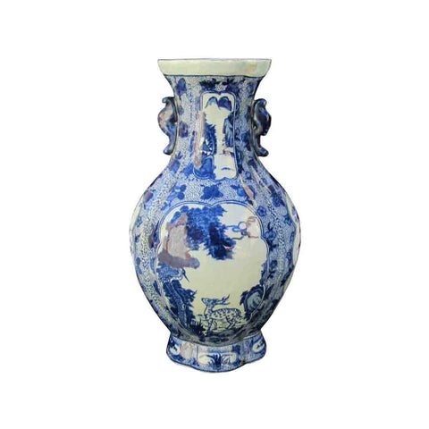 blue and white porcelain vase