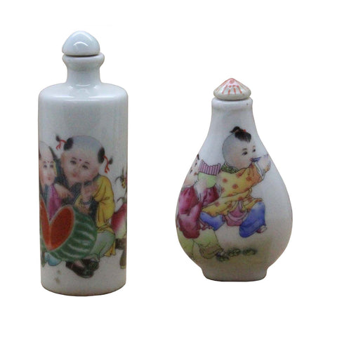 Chinese porcelain snuff bottle