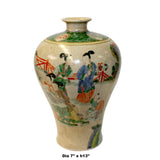 Vintage Chinese Crackle Beige Color People Graphic Porcelain Vase ws805S