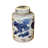 Chinese Blue White Ceramic Foo Dogs Lions Graphic Container Urn Jar ws813S